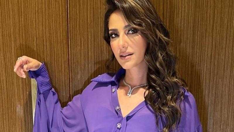 حنان مطاوع تُبهر جمهورها بإطلالة صيفية ساحرة على إنستجرام