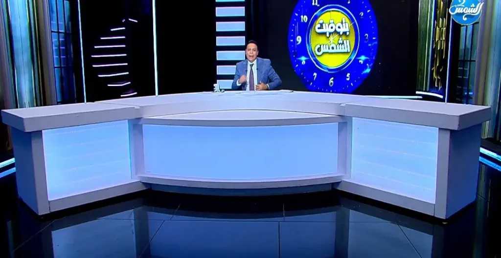 القبض على مسلحين هددوا الناس أمام مسجد في دمياط.. والغيطي يعلق: ”دول أكيد واخدين استروكس”