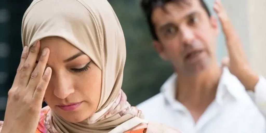 حكم كثرة الحلف بالطلاق .. توضيحات من أمين الفتوى