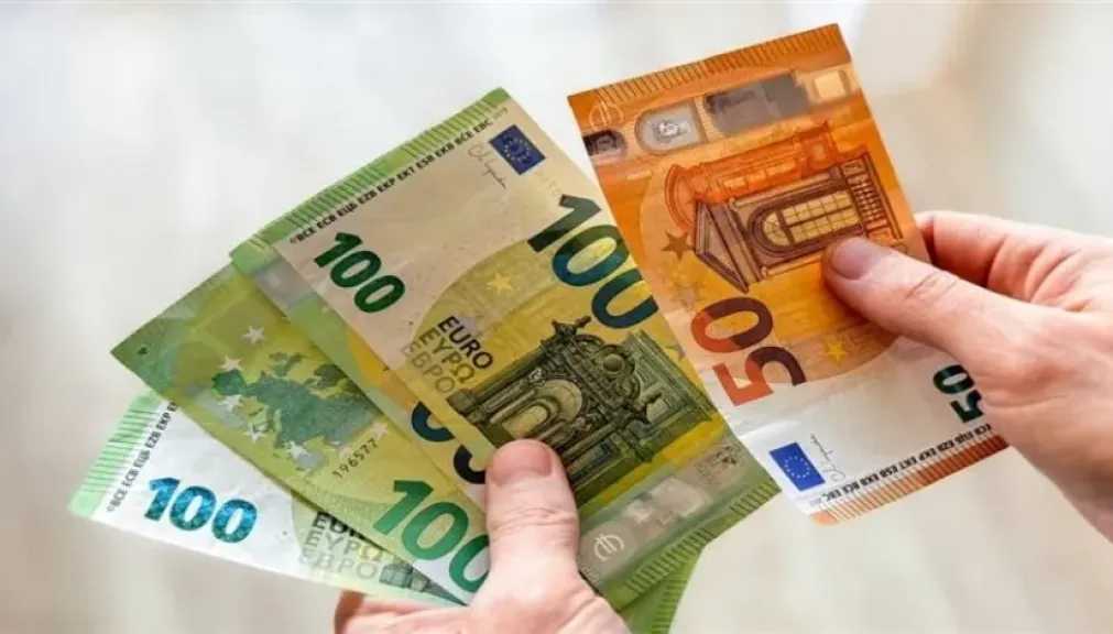 استقرار سعر صرف اليورو أمام الجنيه المصري اليوم في البنوك