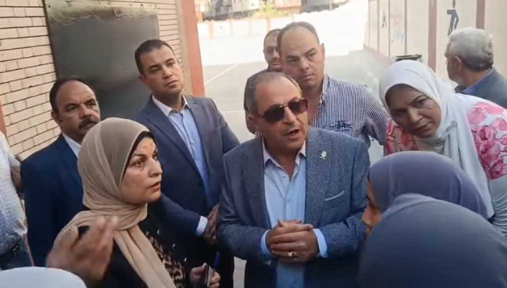تفاصيل إحالة محافظ بور سعيد لمديرة مدرسة للنيابة بسبب خروج طالبتين لشراء العيش