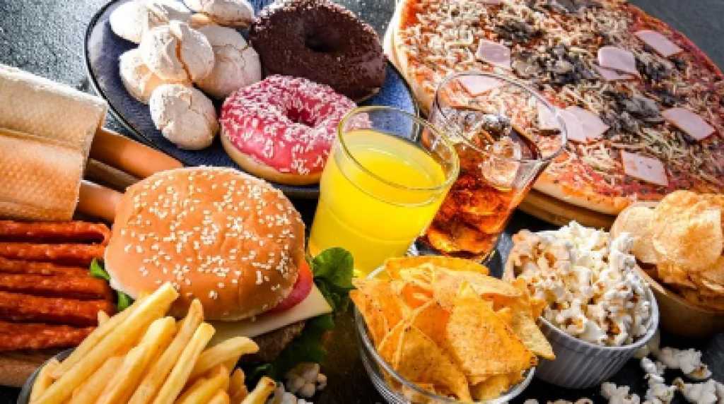 أطعمة تعزز التركيز وتقوي الذاكرة.. دليل شامل للطلاب في فترات الضغط الدراسي