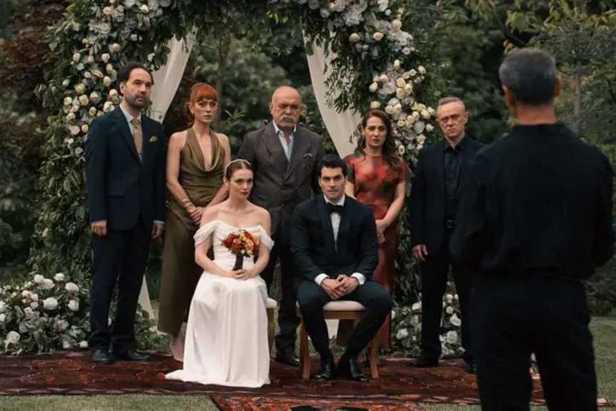 شاهد مسلسل ولي العهد الحلقة 3 .. تيمور يتولى دور ولي العهد ومخاطر انكشاف هويته