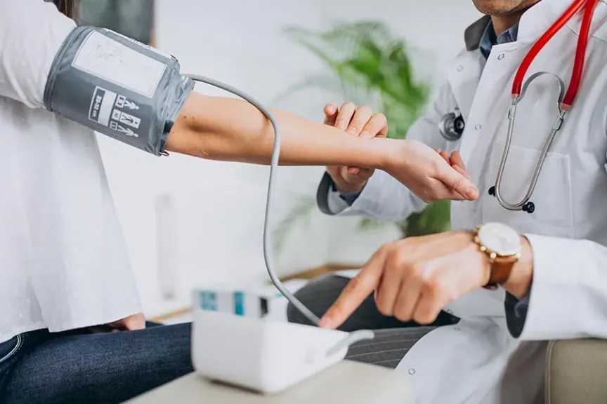 أمراض القلب والأوعية الدموية .. 5 أسئلة مهمة يجب أن تطرحها على طبيبك